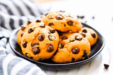 pumpkin chocolate chip cookies